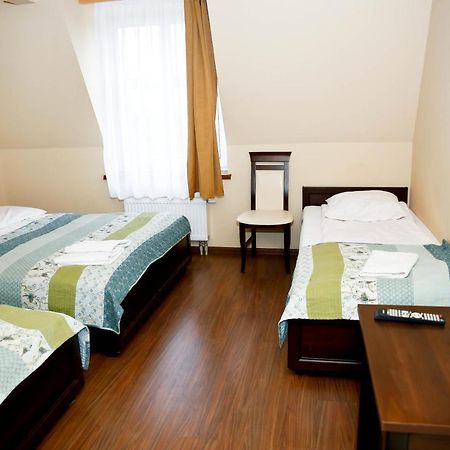 Hotel Pod Wiatrakiem Warta Exteriér fotografie